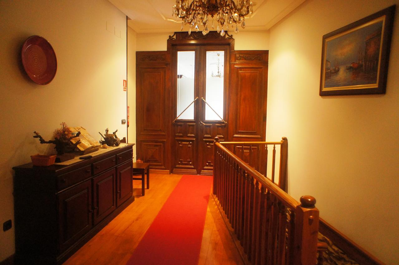 Mirador Da Ribeira 호텔 Viana do Bolo 외부 사진